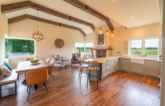 Luxury Castle Lodge - Photo 19