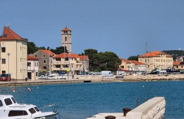 Apartments Valentina Tisno - Photo 9