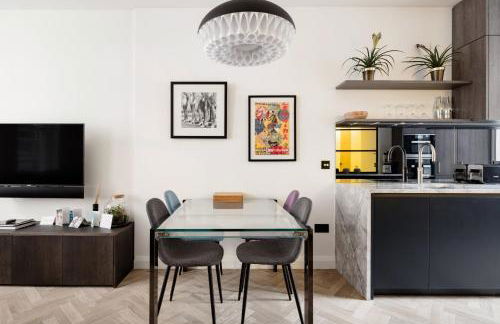 Modern Apartment & Rooms at Charing Cross - Photo 20