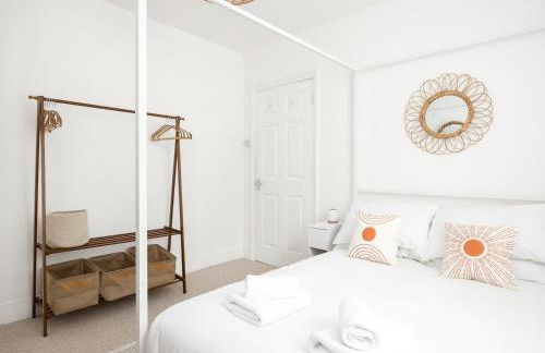 Pass the Keys Poets' Corner Stylish Apartment Station Location - Foto 7