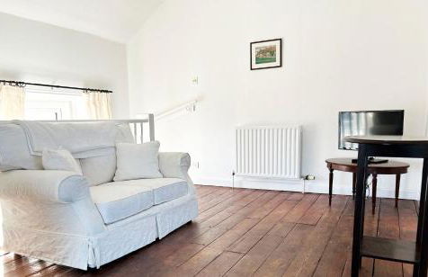 Number Three The Old Drill Hall - Photo 9