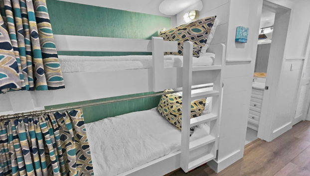 Endless Waves 208 l Beachfront l Stunning Beach Views l Bike to Seaside - Foto 3, Habitación