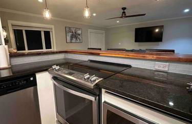 New Beach Cabana with Mini Golf - Foto 4