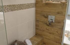 Maurers Schlierseetraum 1 hochwertige Erdgeschosswohnung mit allen Raffinessen erfreut sich auch Urlauber idealerweise für Paar mit Kindern geeignet und Vierbeiner Dank des tollen Zauns auf der Terrasse stylisch und edel von der Ausstattung mit 64 qm - Foto 9