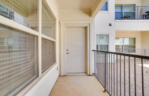 Pool Access, 1 Mi to Shops and Eats Crowley Rental - Foto 21