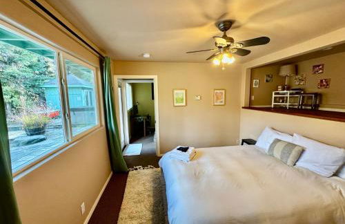 Your Spacious Escape: Creek, Pool, Sauna, Hot Tub - Foto 46