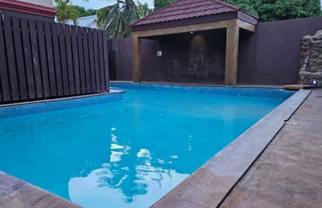 "golden Triangle" Kingston Jamaica, West Indies - Foto 48