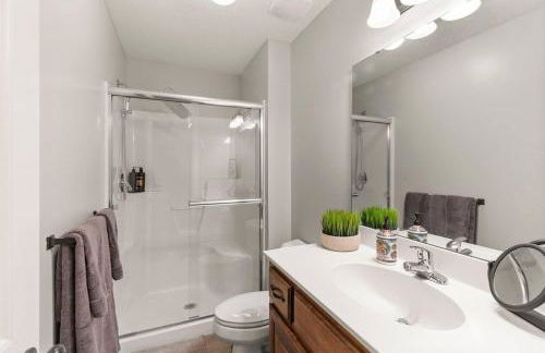 Home Away from Home 2 Close to KCI Airport, Weston - Foto 37