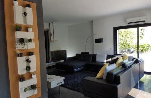 Menerbes Luberon maison moderne clim piscine - Photo 12