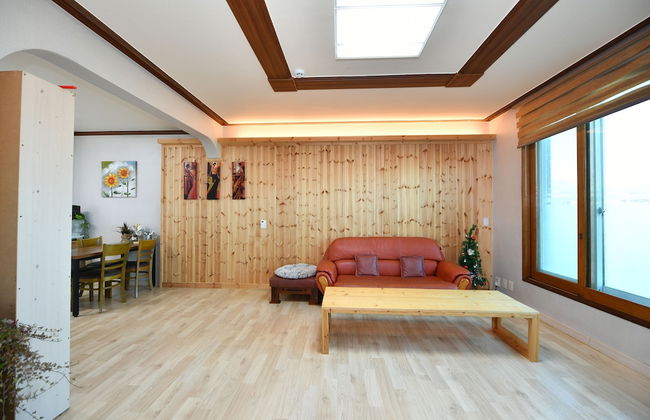 Sokcho Daemyung Pension - Photo 35