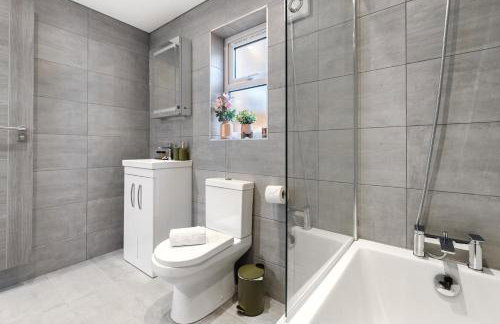 Modern 2 Bedroom APT 3 min walk to Tube station - Foto 32