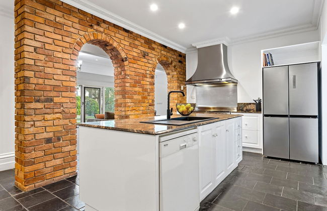 Tranquil Estate With Pool Heated Spa Gardens - Foto 17