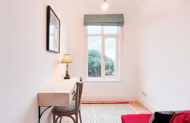 Historic 3-Bedroom Home in the Heart of Greenwich - Foto 9