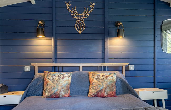 The Little Hide - Adult Only Camping Pods - Photo 32