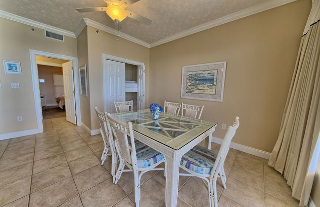 Comfortable High-Rise Condo with Beach Access - Unit 1404 by RedAwning - Foto 23