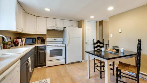 Serenity Grove Game Room Fire Pit Dog Friend - Foto 5