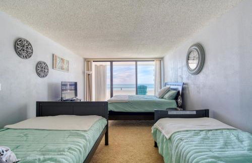 Aliki Atrium Beachfront Condo - Photo 25