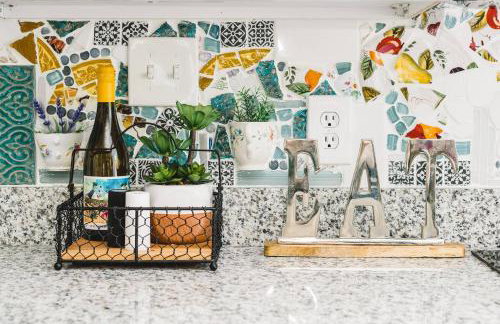 Hello Dali Surreal 2BR Retreat Nr Downtown St Pete - Foto 25