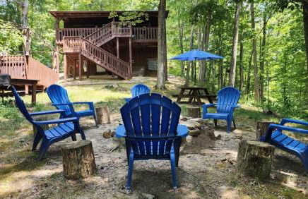 Trailseeker Cabin w King Bed Hot Tub at Red River Gorge Natural Bridge - Foto 45