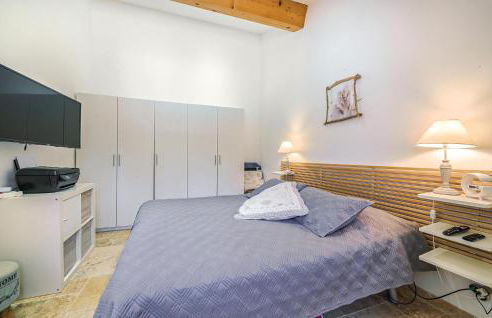 1 Bedroom Gorgeous Home In Auriol - Foto 14