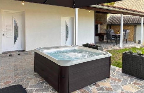 Stunning Home In Salopeki Modruski With Wifi - Photo 11