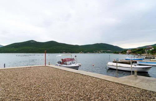 Apartments Ere Zuronja-One-Bedroom Apartment with Sea View 3 - Photo 34