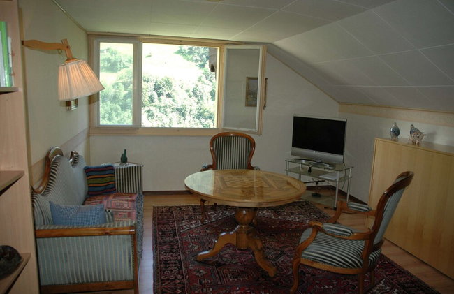 Charming Chalet Near Trails - Foto 8