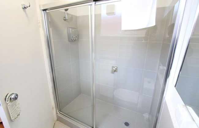 Drummond Apartments Services - Photo 20