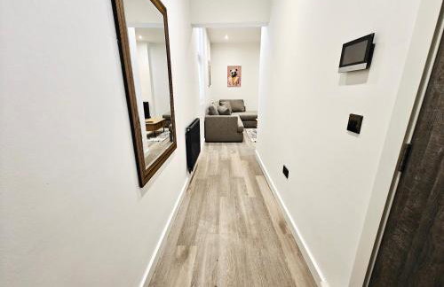 Modern 1-Bed in Victorian Building, Bury - Foto 12
