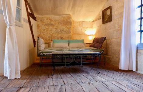 Rue Bertrand de Got - Foto 14