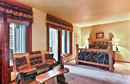 Little Ahwahnee Inn Entrance to Yosemite - Foto 22