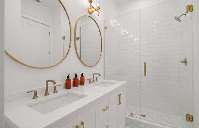 The Gemma Collection - 4 Stunning CWB Pool Homes - Foto 36