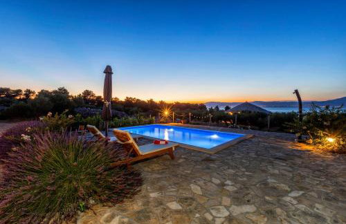 Magical Island Home - Photo 15