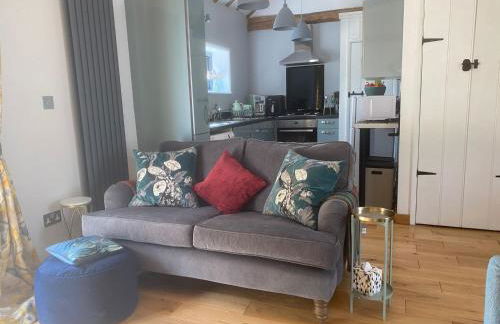 The Tack Room Cottage - Sleeps 4, Garden & Parking - Foto 21