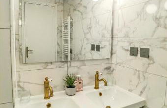 Exquisite tiny house with garden and air con - between Paris-Disneyland - 3mins from train station - Foto 16