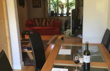 Quiet times away from city noise, but not too far! - Foto 3