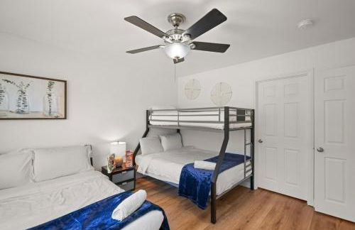 Fun Family Retreat Games, Massage Chair & Yard - Foto 15