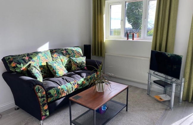 1 Bed Apt- Rural Views- Juliette Balcony - Parking - Foto 7