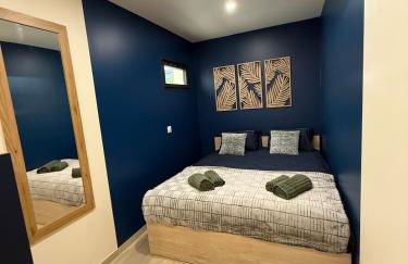 La Maison du Lac sleeps 10 and has air conditioning - Foto 10