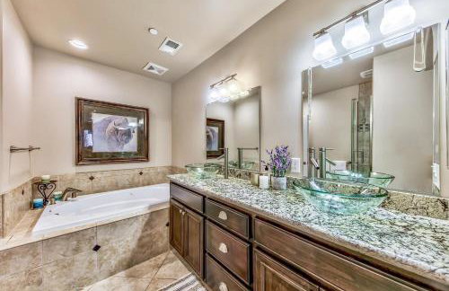 Tahoe Woods 502 at Stateline Lake Heavenly Village - Foto 7