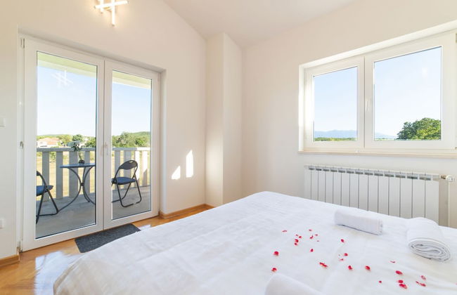 Idyllic Getaway Lovrec Villa With Pool - Foto 4