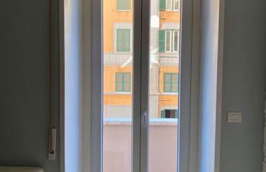 Lovely Apartment near metro A Re di Roma - Foto 13