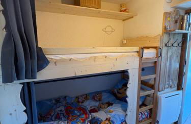 Appartement cosy à la montagne aux pieds des pistes pour 4 personnes et 1 bébé - Foto 3