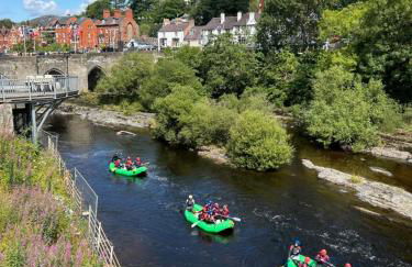 Henllys Cottage - Photo 23