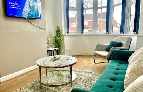 Stunning 3 Bedroom House Near Birmingham Airport and NEC - Foto 14