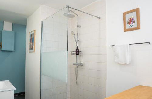 Escapade entre ville et mer, terrasse ensoleillée - Foto 22