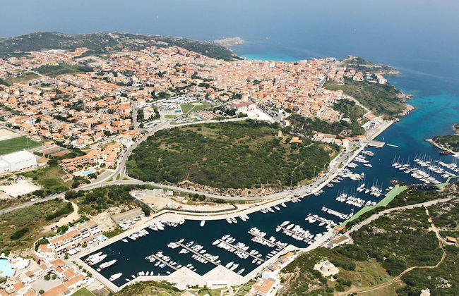 Belvilla by OYO Comfortable Apartment With Pool - Foto 8