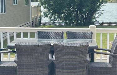 Blenheim Hot Tub Lodge - Foto 1