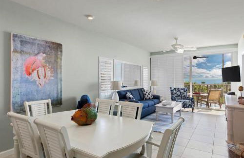 Exquisite Beachfront Residence at Shell Island Beach Club of Sanibel - Photo 5