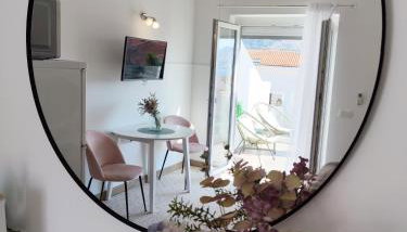 King's Apartment - Photo 5